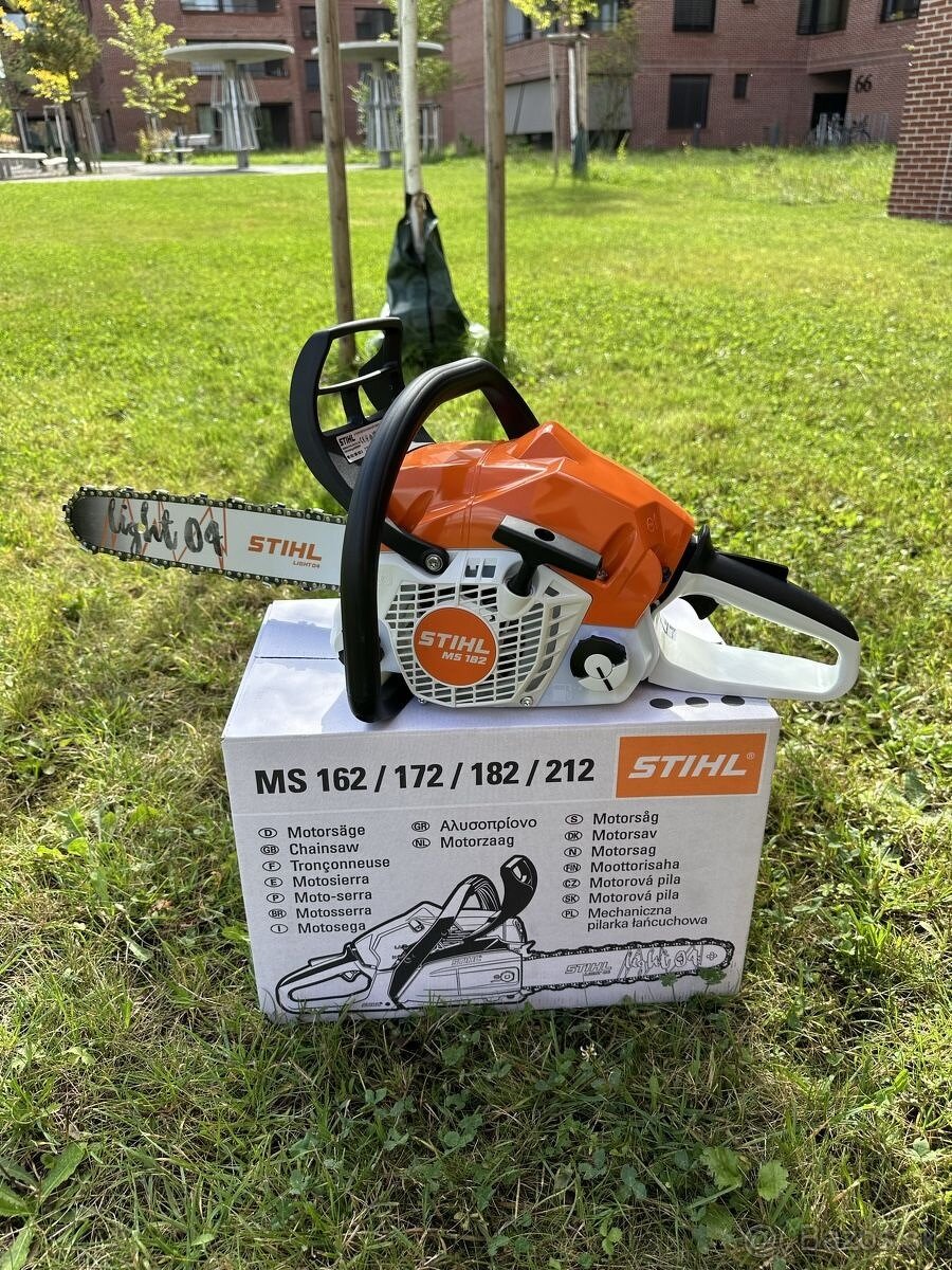 Nová benzínová motorová pila STIHL MS182