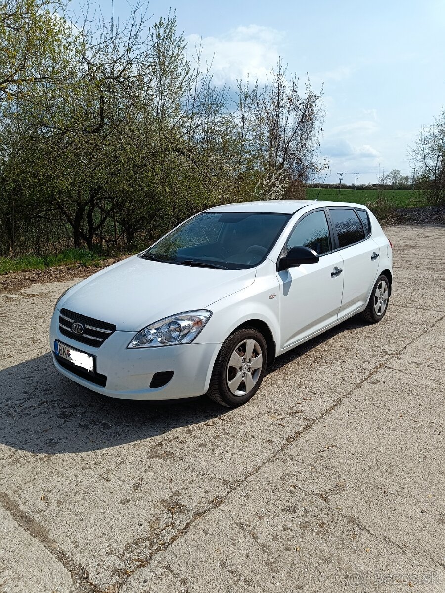 Kia Cee`d 1,6 CRDi 1800€ (1700€)