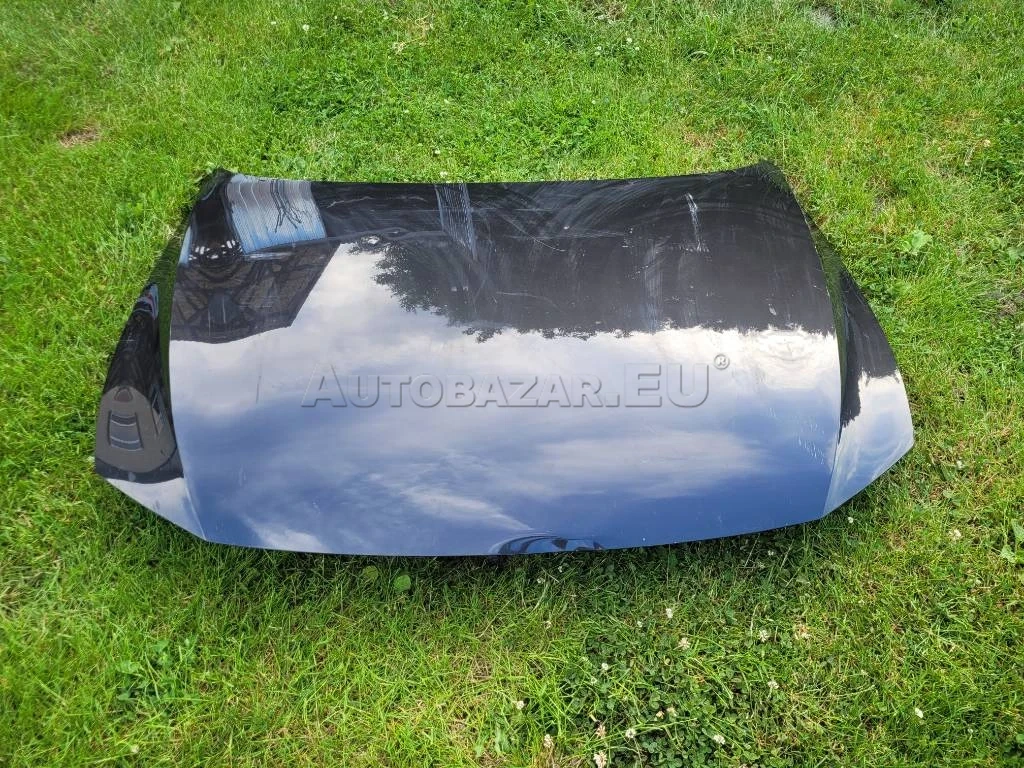 VW PASSAT B8 KAPOTA