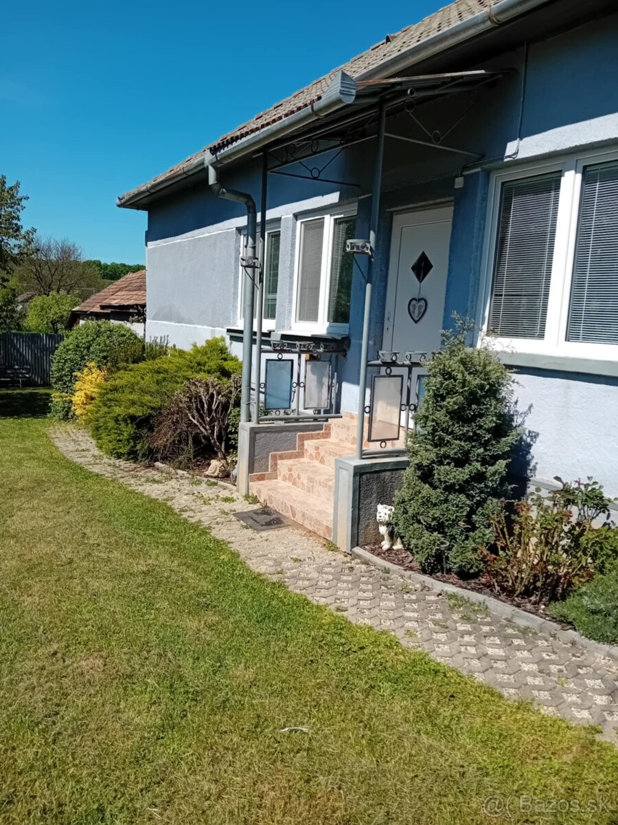 Rodinný dom s veľkým pozemkom Dlhá Ves
