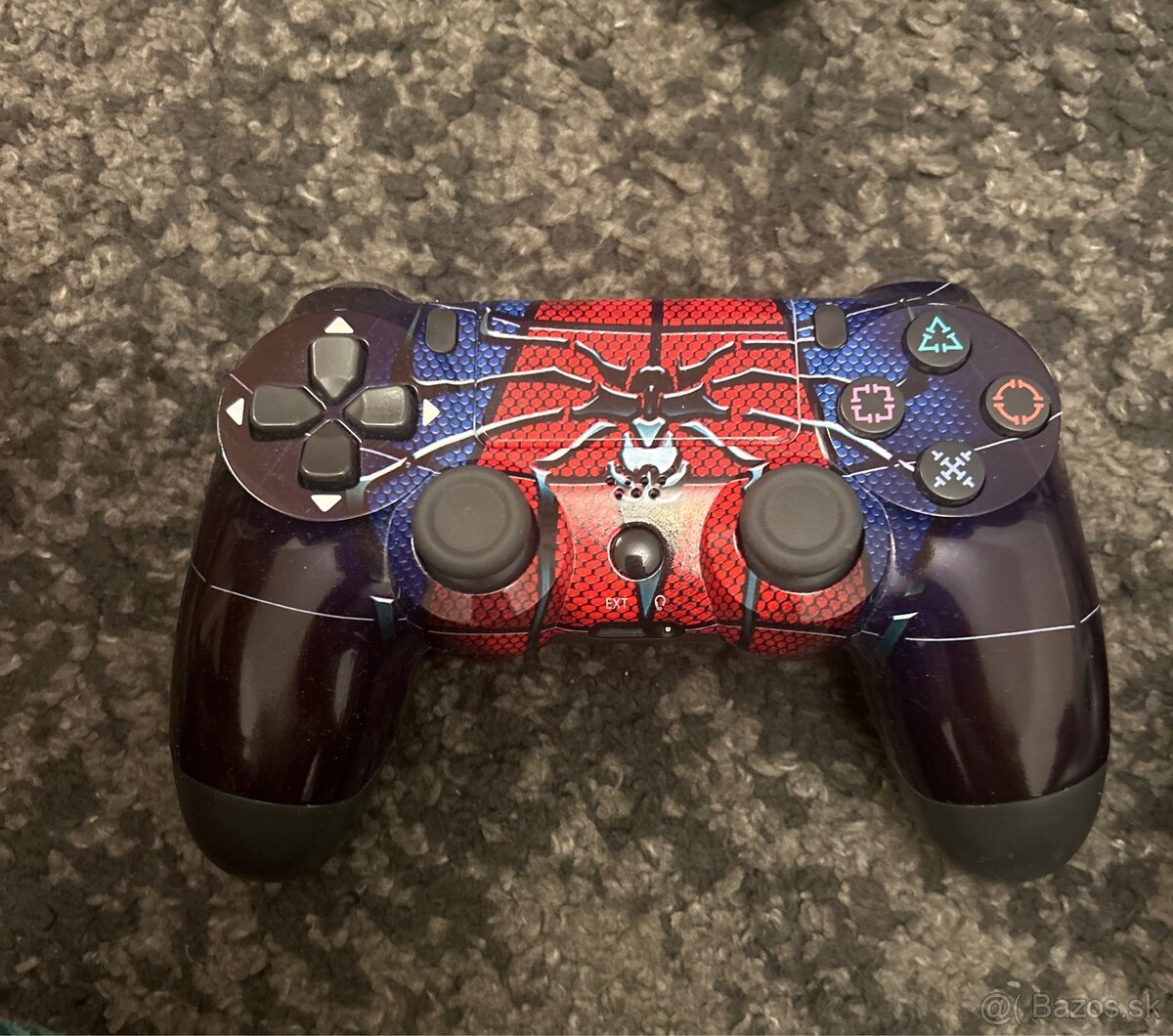 Neoriginálny ps4 ovládač-spiderman dizajn