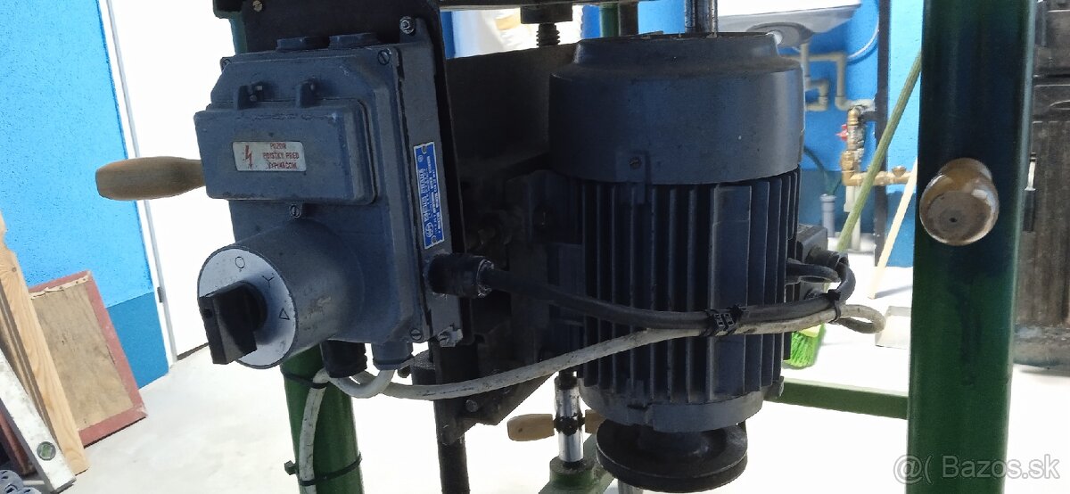 Elektromotor 5,5kw s vypínačom hviezda/trojuholník