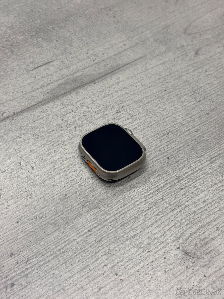 Apple Watch Ultra 49mm Titanium