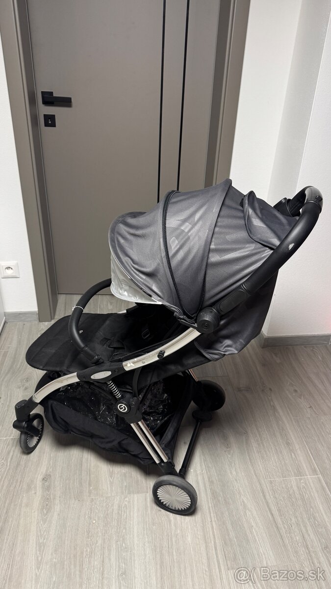 Babystyle Hybrid Ezyfold cestovný kočík