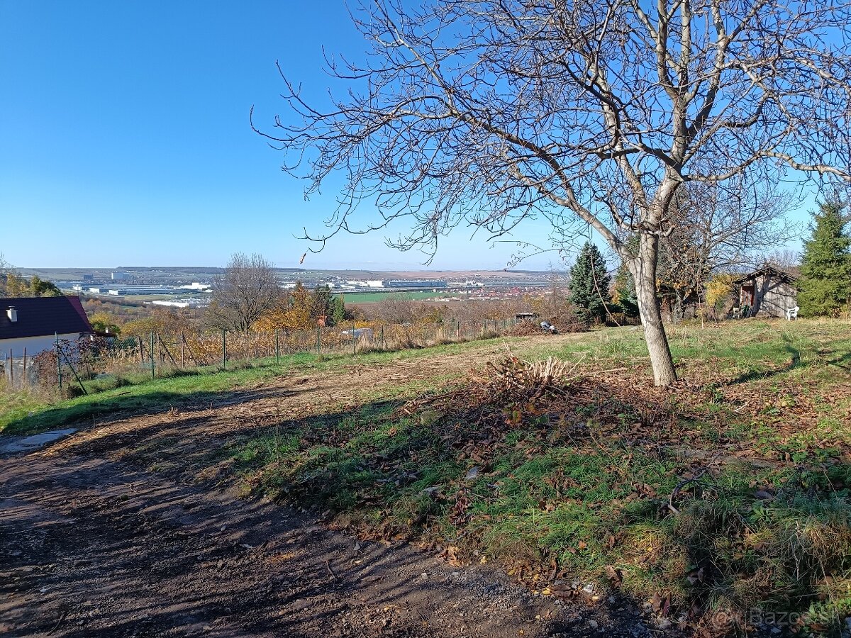 Predaj stavebného pozemku 1945 m2 Nitra Zobor