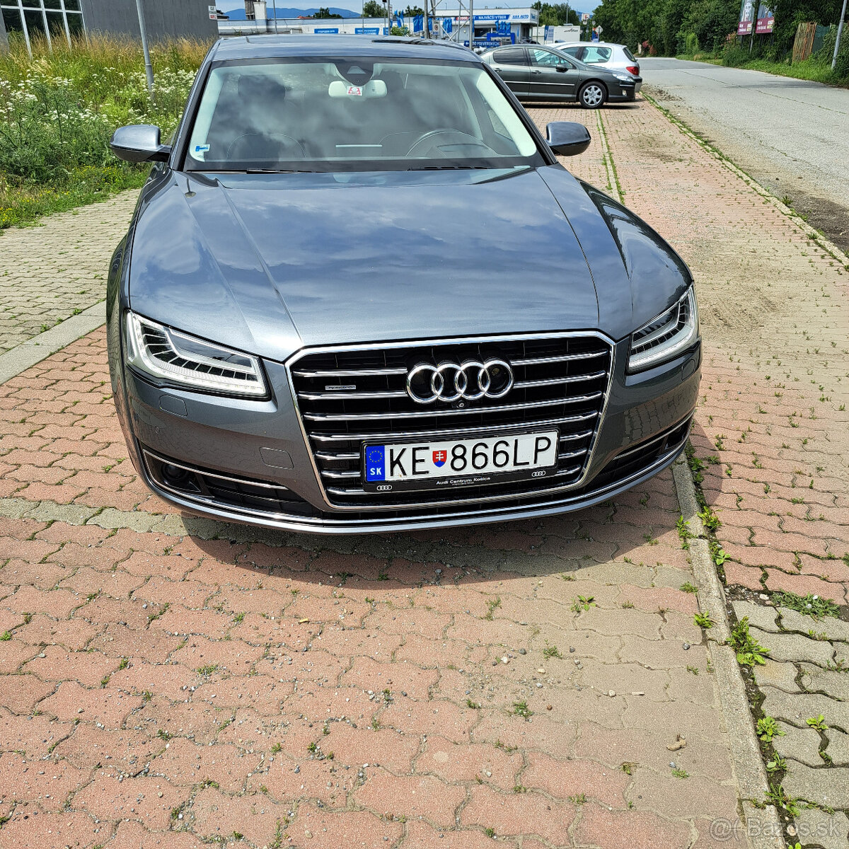 Audi A8 3.0 TDI V6 DPF clean diesel quattro tiptronic