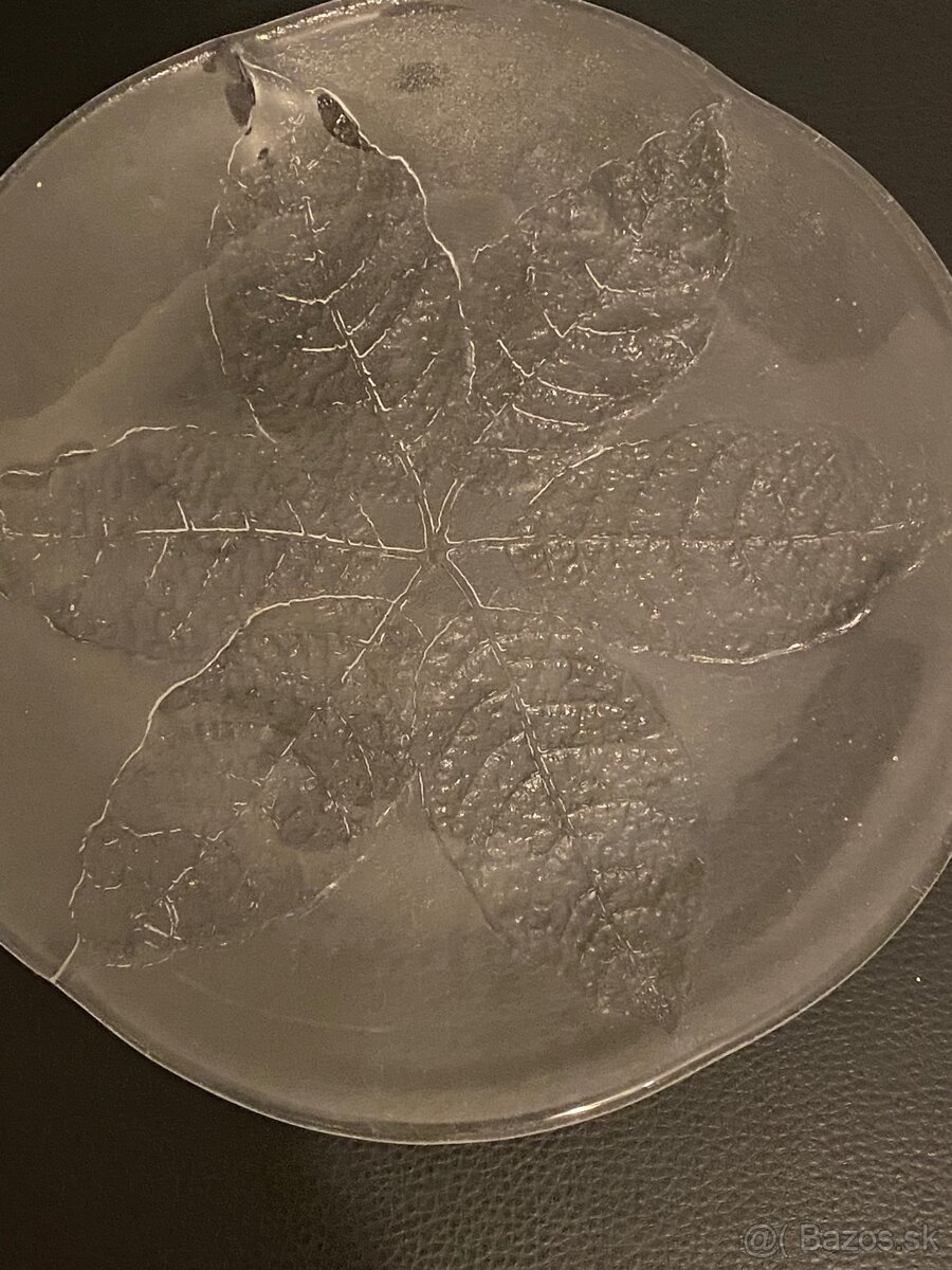 Sklenená misa od zn.Kosta boda,,Party”