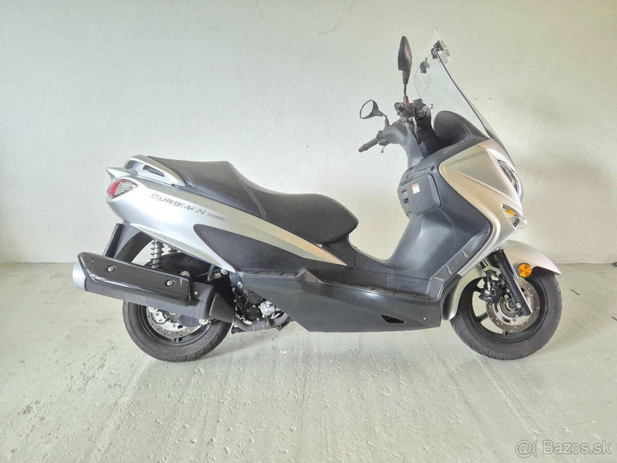 SUZUKI Burgman 200