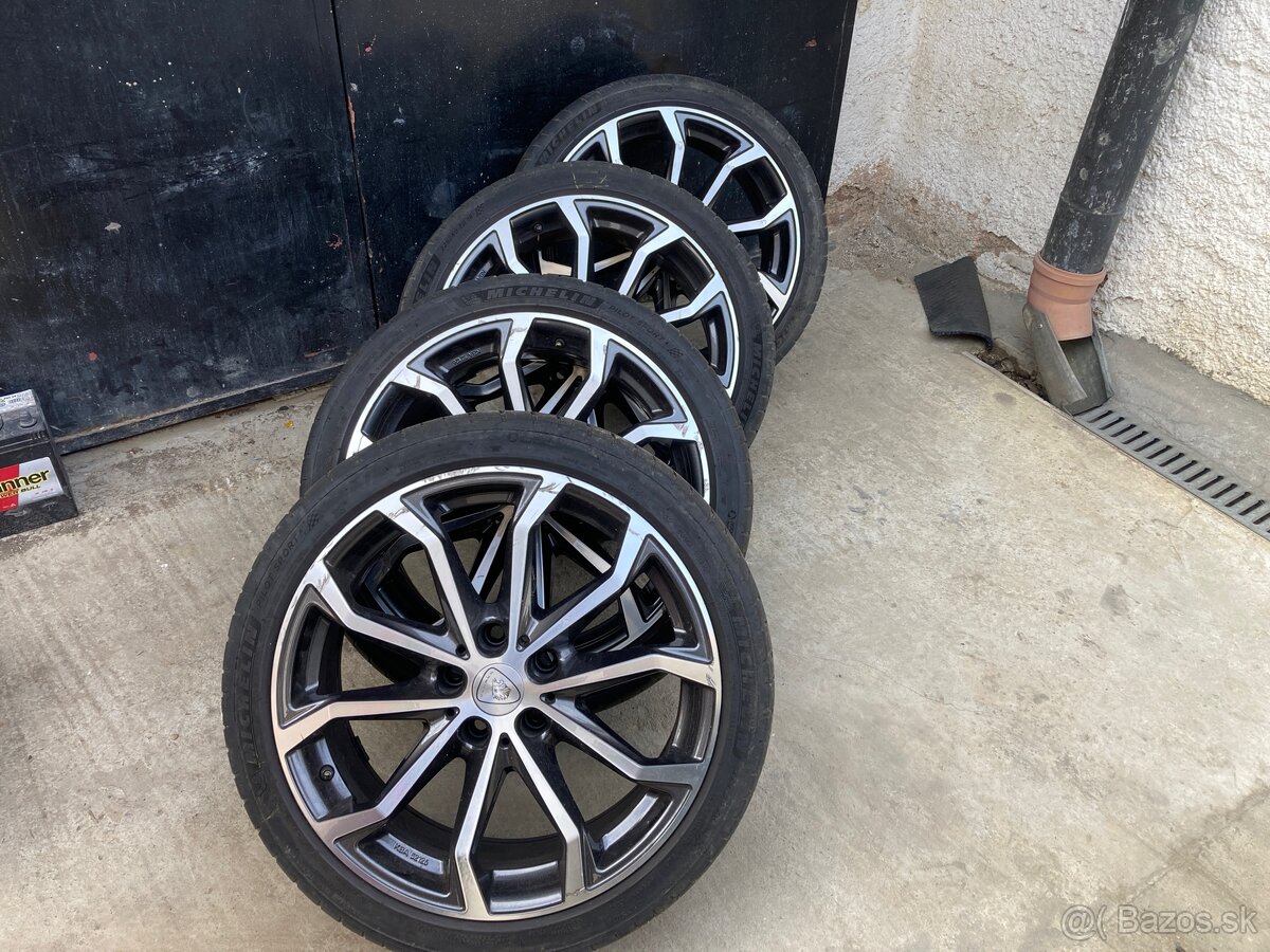 Elektróny 18” s pneu Michelin Pilot Sport4 225/40/18