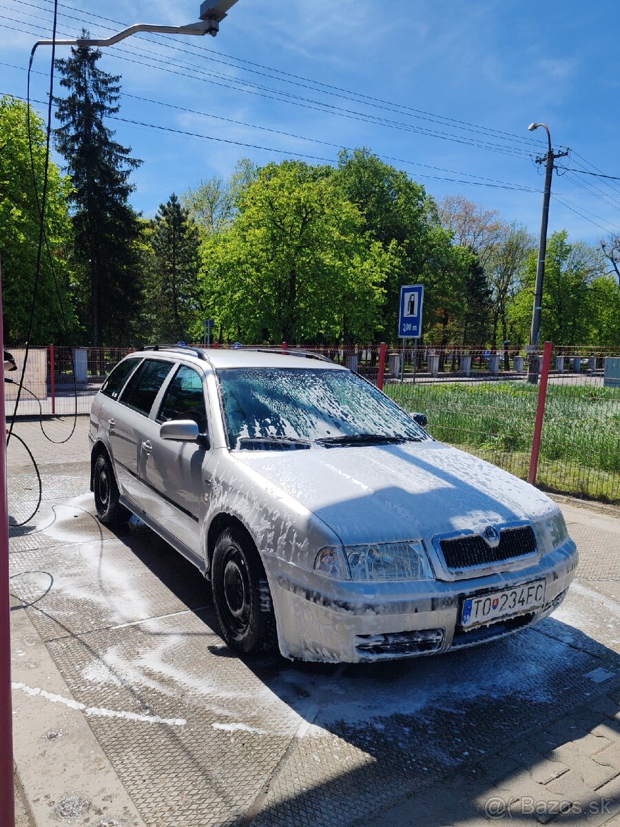 Škoda octavia 1