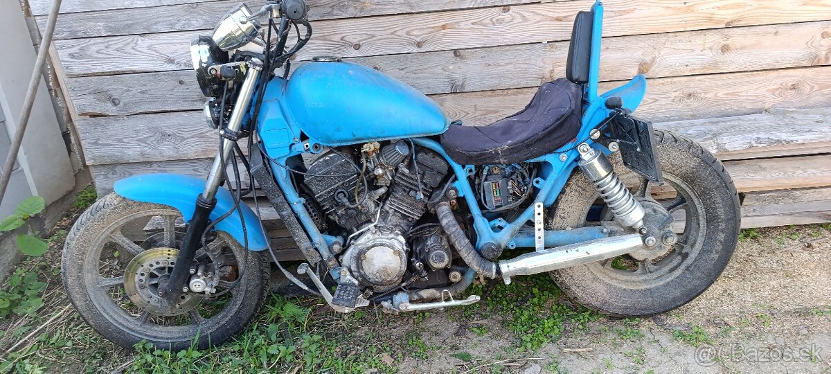 Kawasaki vn750