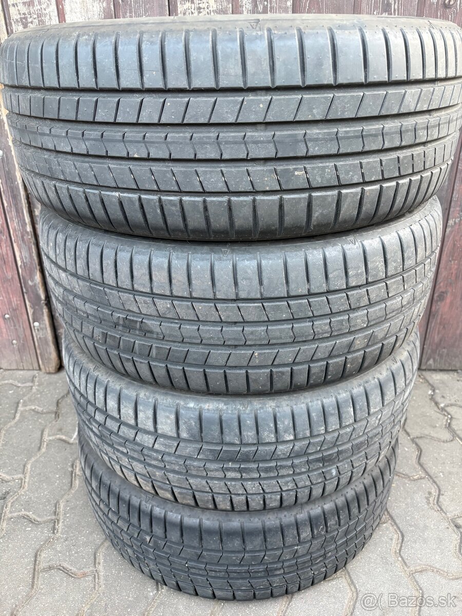 215/55R17 Letné
