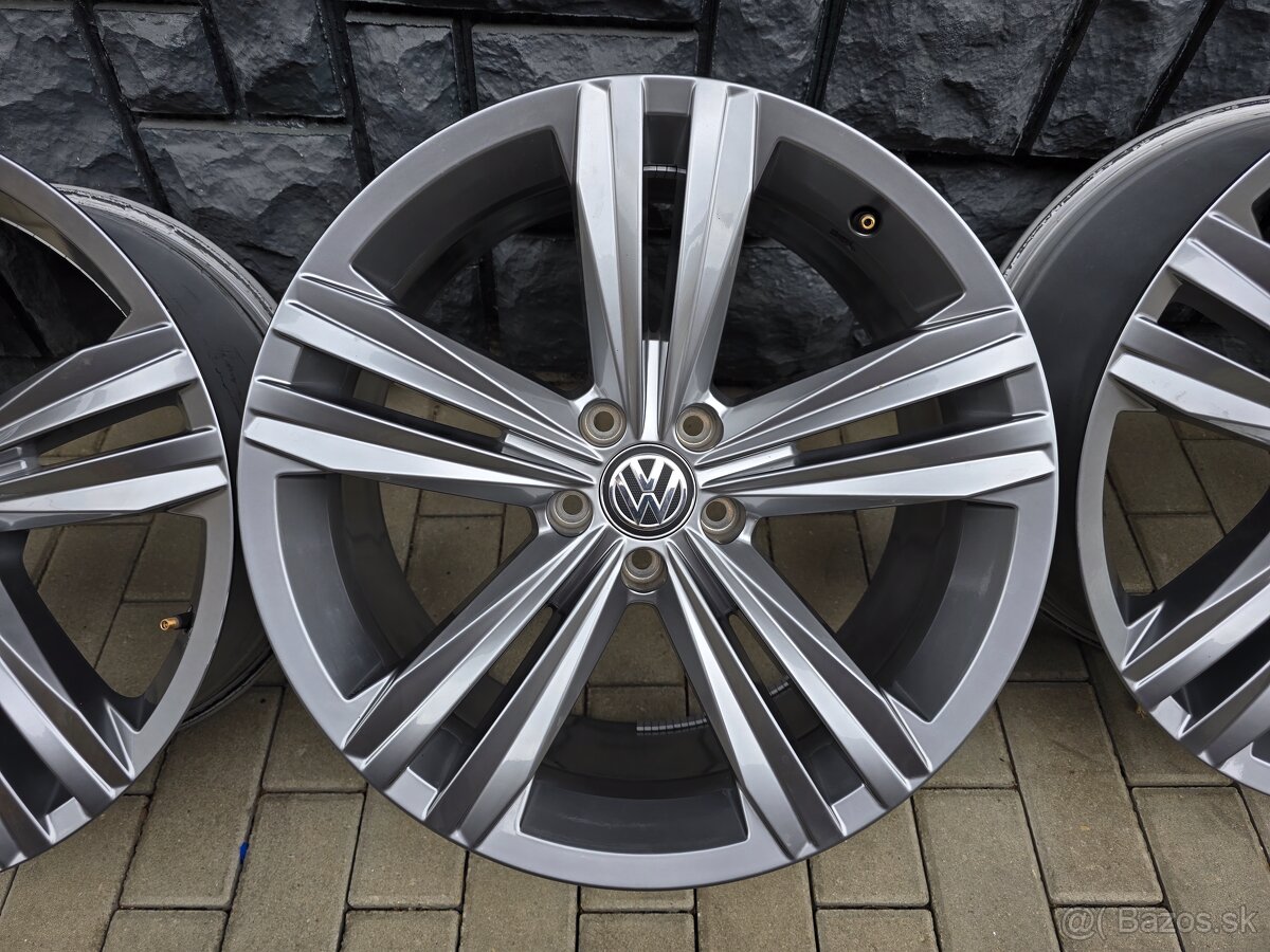 5x112 R19 VW Touareg Sebring Rline
