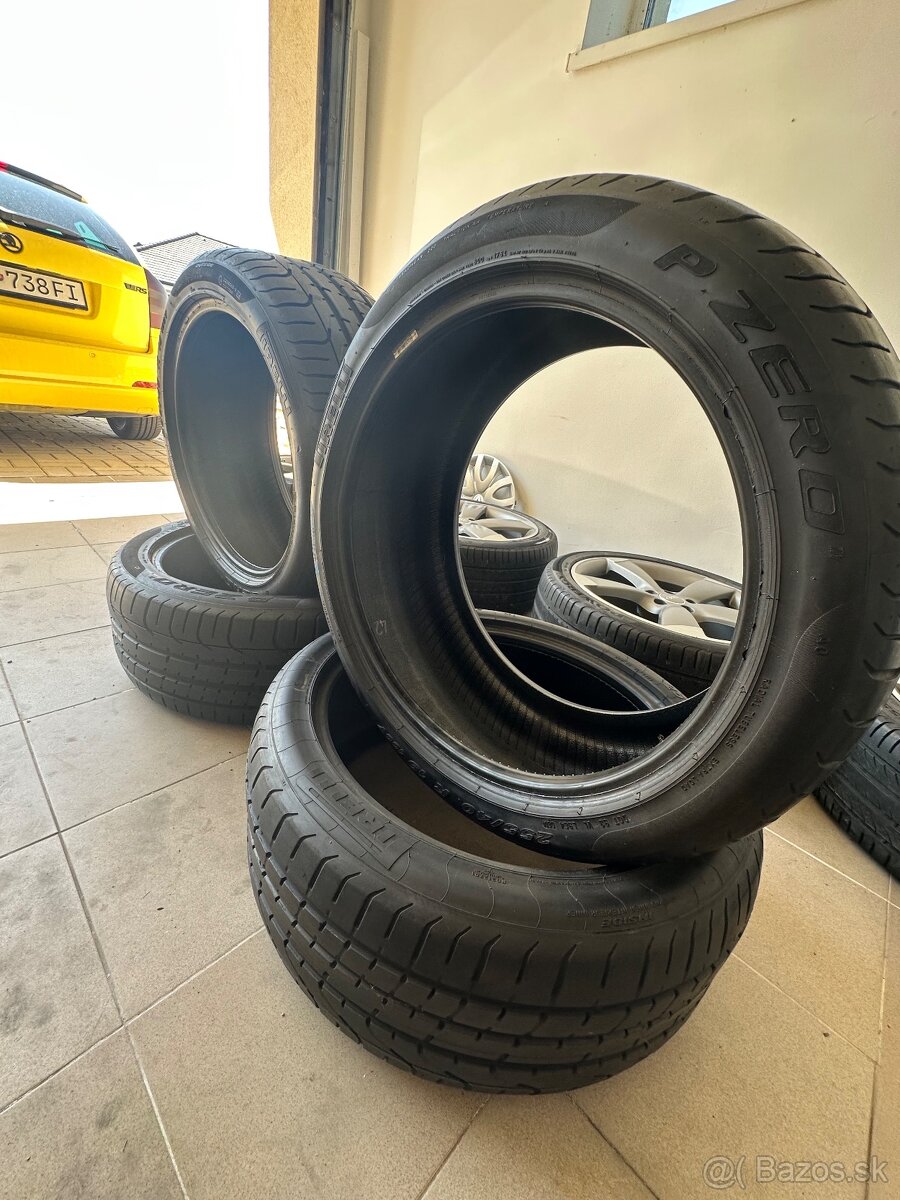 255/40 R19 Pirelli letné pneu