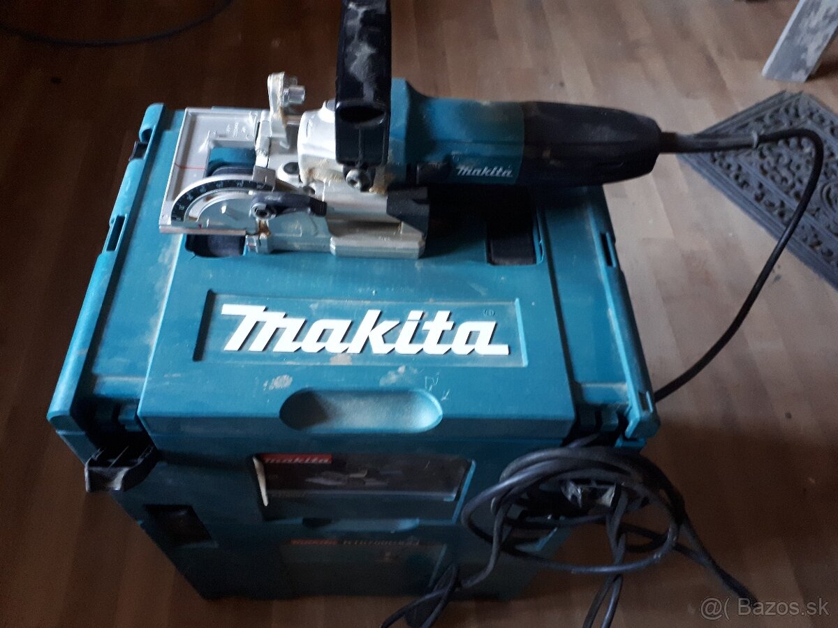 Lamelovačka Makita