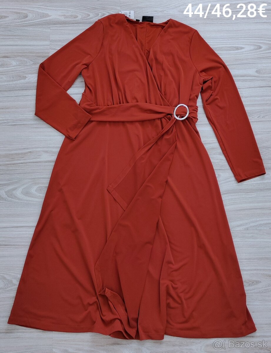 Elegantné šaty od Xl