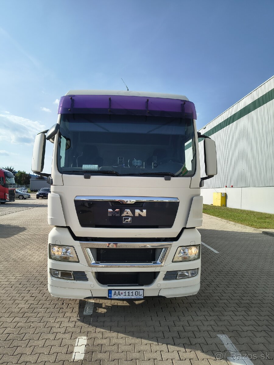 MAN TGX 18.440 + hydraulické čelo