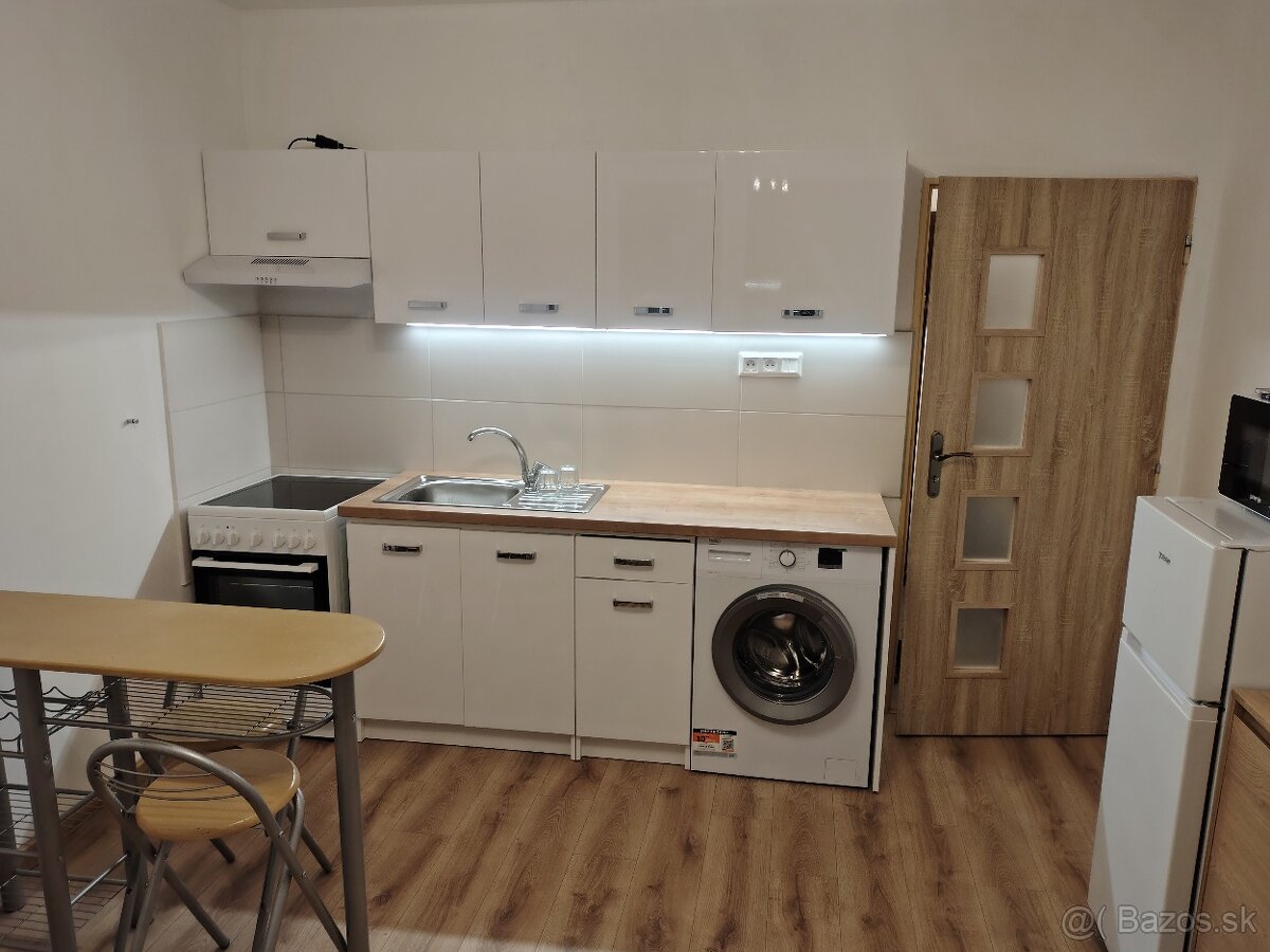 Prenajmem kompletne zariadenú, novo prerobenú garsónku