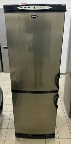 Predám plnefunkčná 2-kompres.chladnička s mrazničkou GORENJE