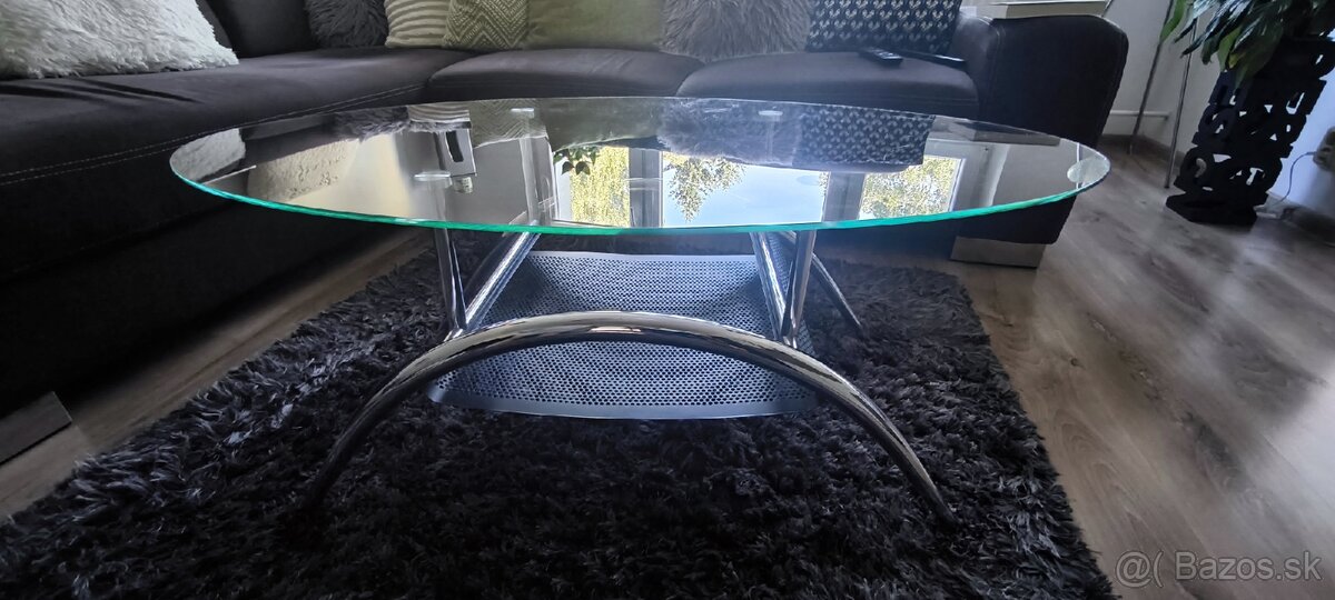 Predám konferenčný stolík