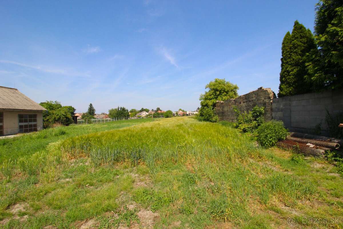 Predaj pozemok Trstice