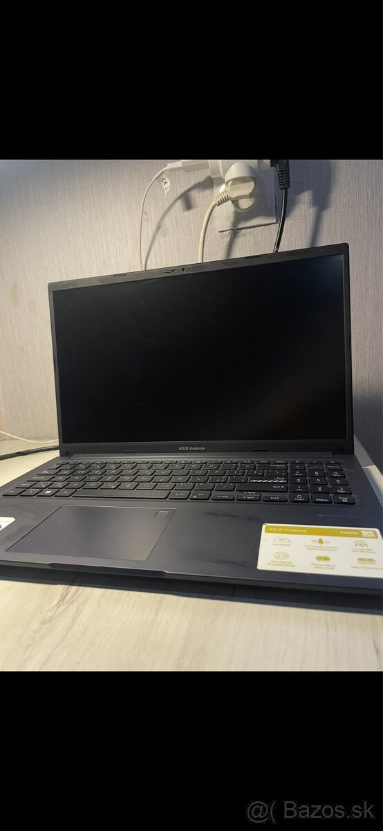 asus vivobook 15