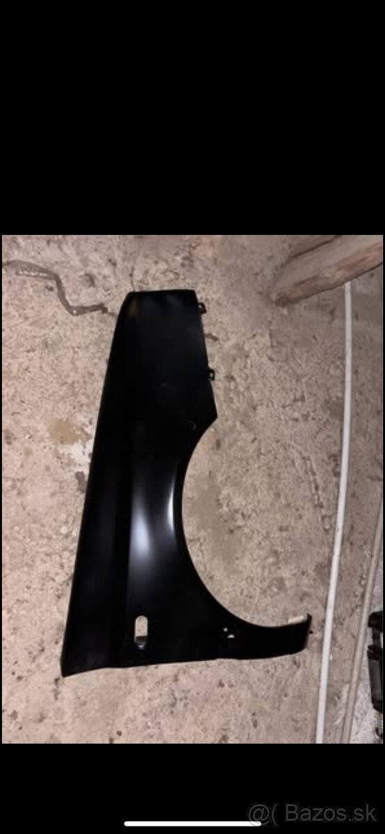 VW Golf III blatníky predne L/R