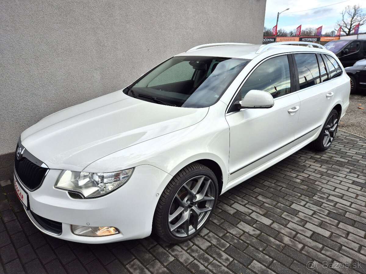 Škoda Superb 3,6 FSi V6 DSG Alcantara Combi TZ 199.999Kč
