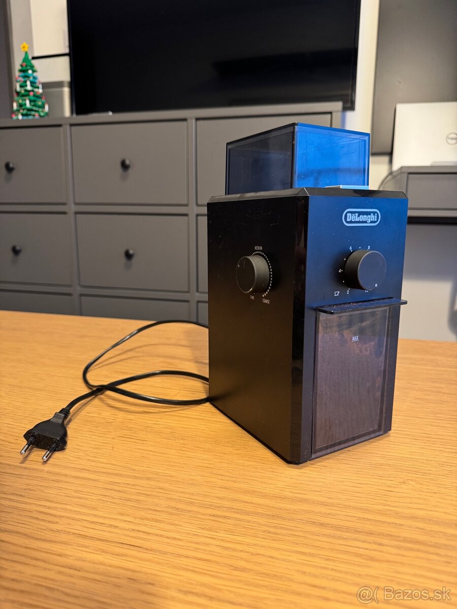 De’longhi K79 mlynček na kávu delonghi