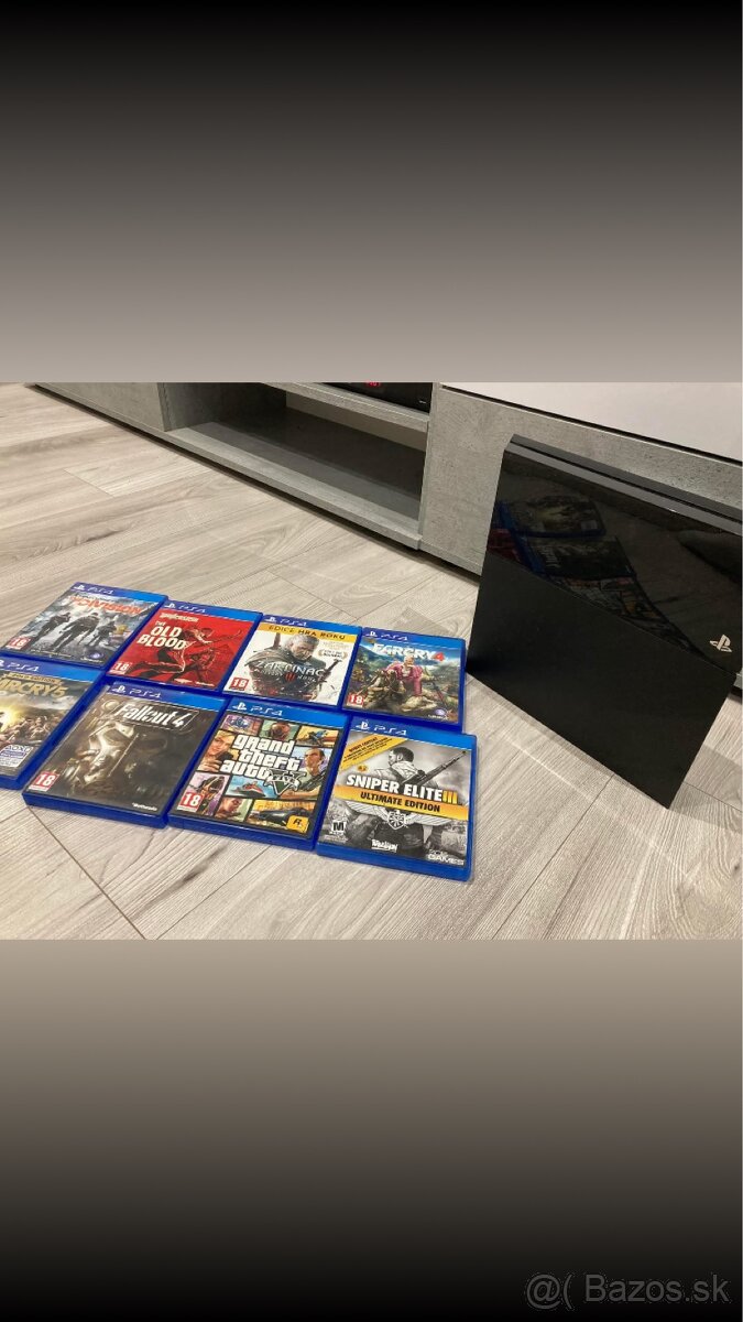 PS 4