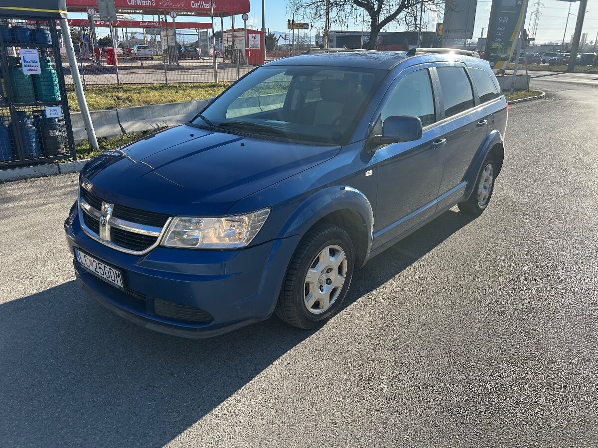 Predám Dodge Joueney