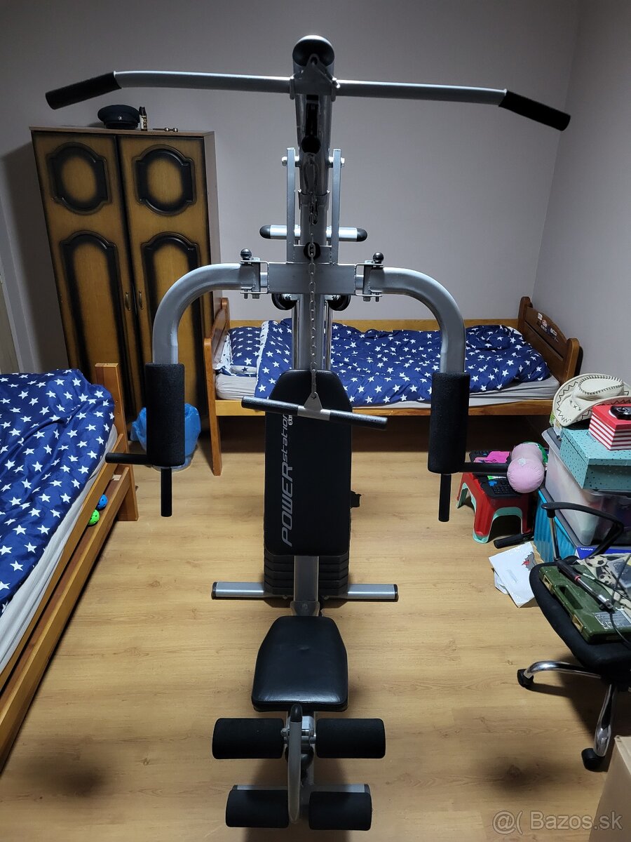 Multi-funkčný stroj na cvičenie