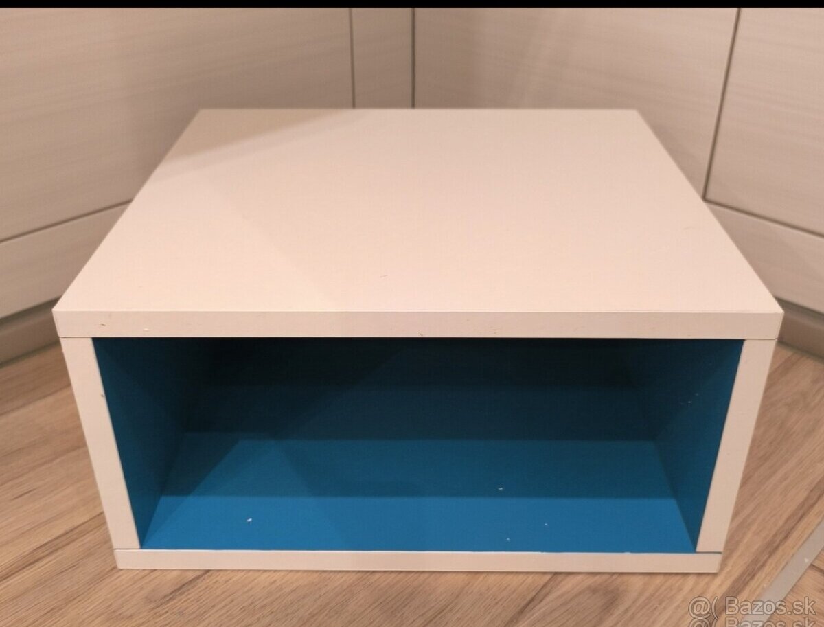 Tutemo Ikea skrinka / policka 10 ks