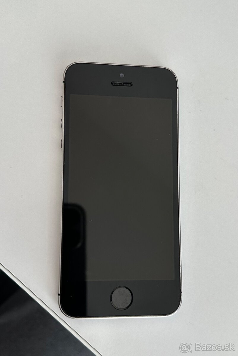 Predam mobil Iphone 5 SE