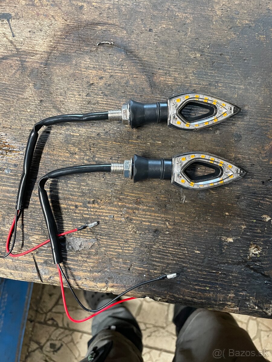 LED smerovky