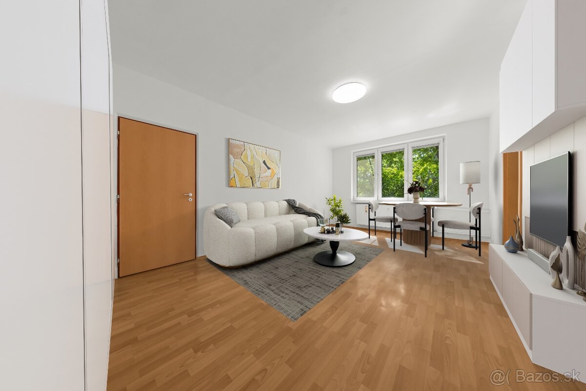 RK4- na predaj 2,5 iz. byt- balkón a loggia, Štrkovec, IHNEĎ