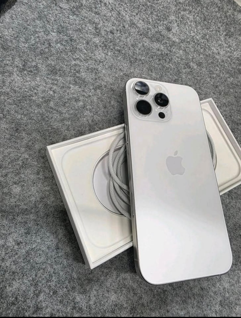 iPhone 16 pro max