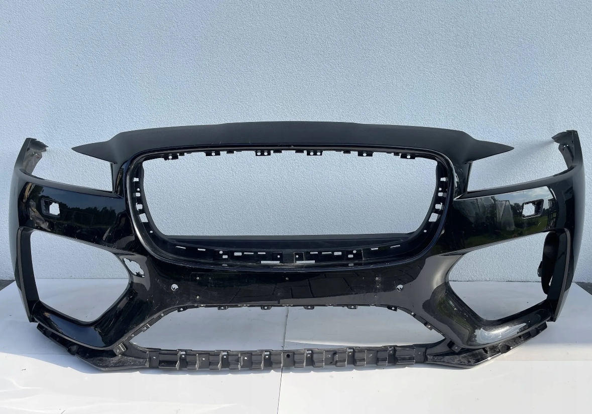 Jaguar F pace svr predný nárazník 2019r