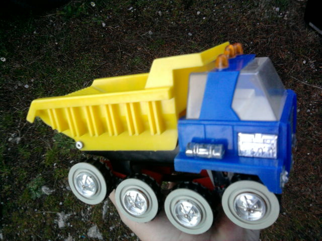 Stará Retro HRAČKA na batérie (ČSSR-ČSFR)