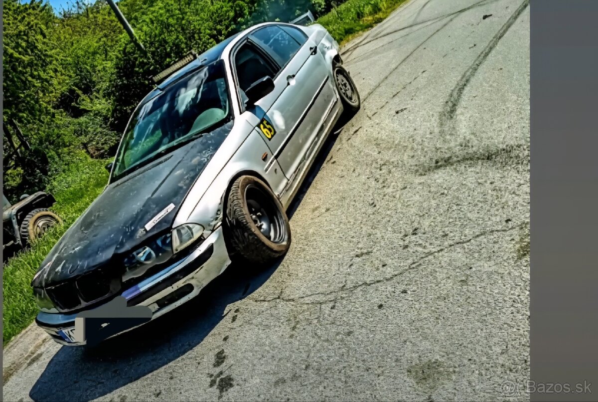 BMW e46 320i