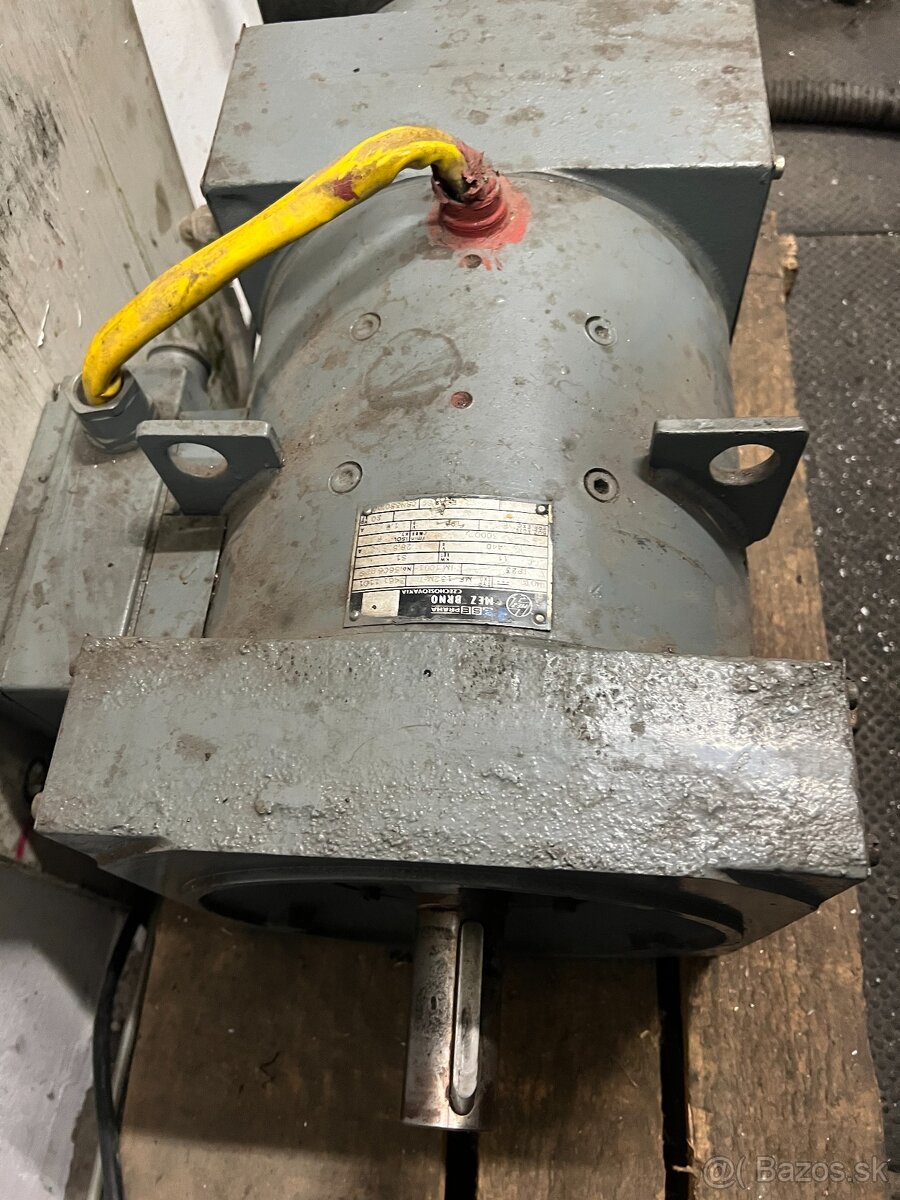 elektromotor na sustruh SV 18 RA