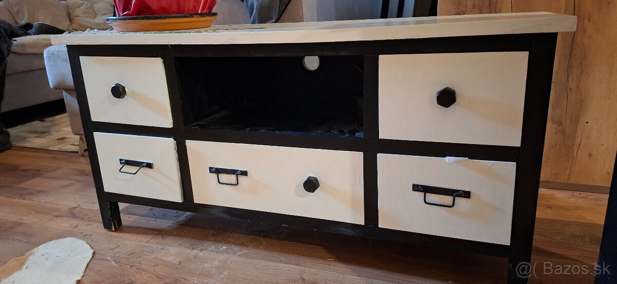 Komody DARUJEM za odvoz