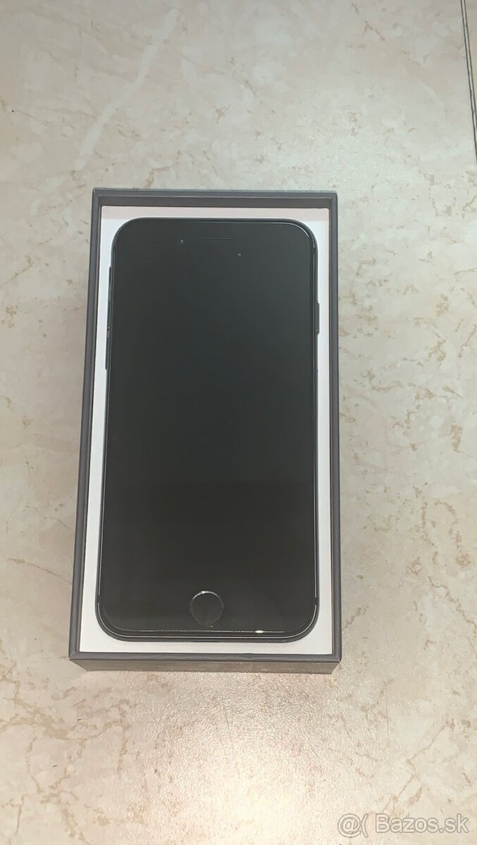 Predám iPhone 8 64GB