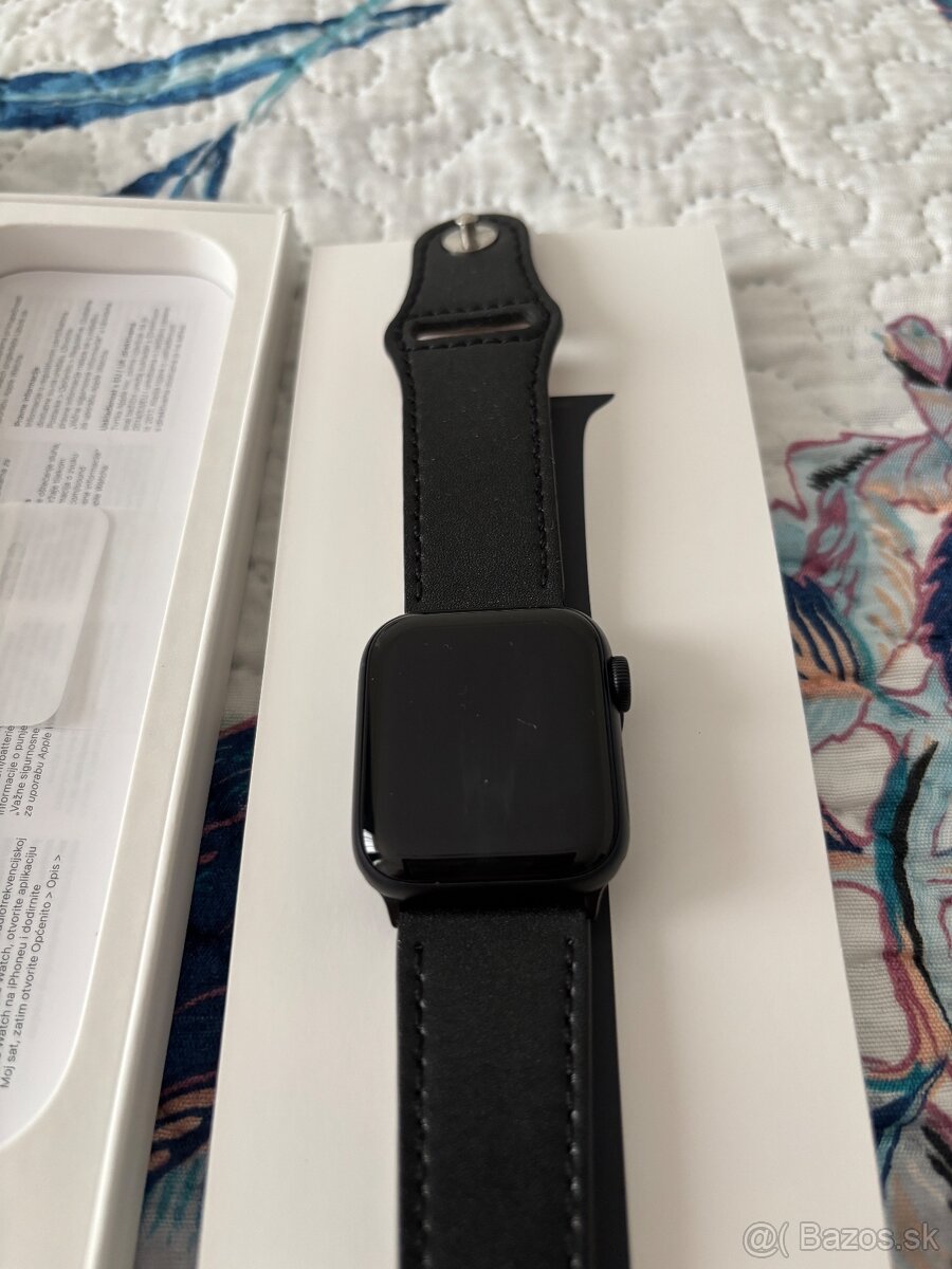 Apple Watch SE 3 2025
