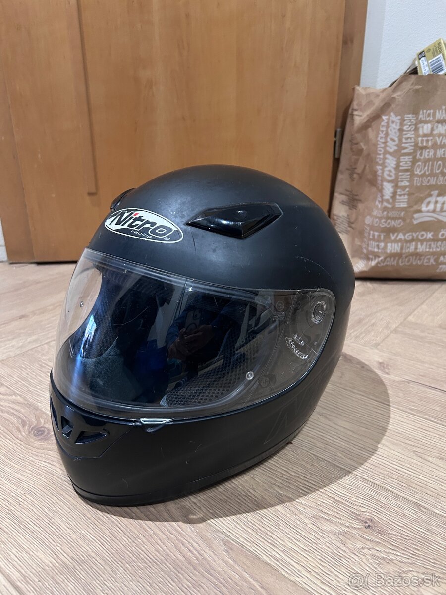 Helma na motorku Nitro