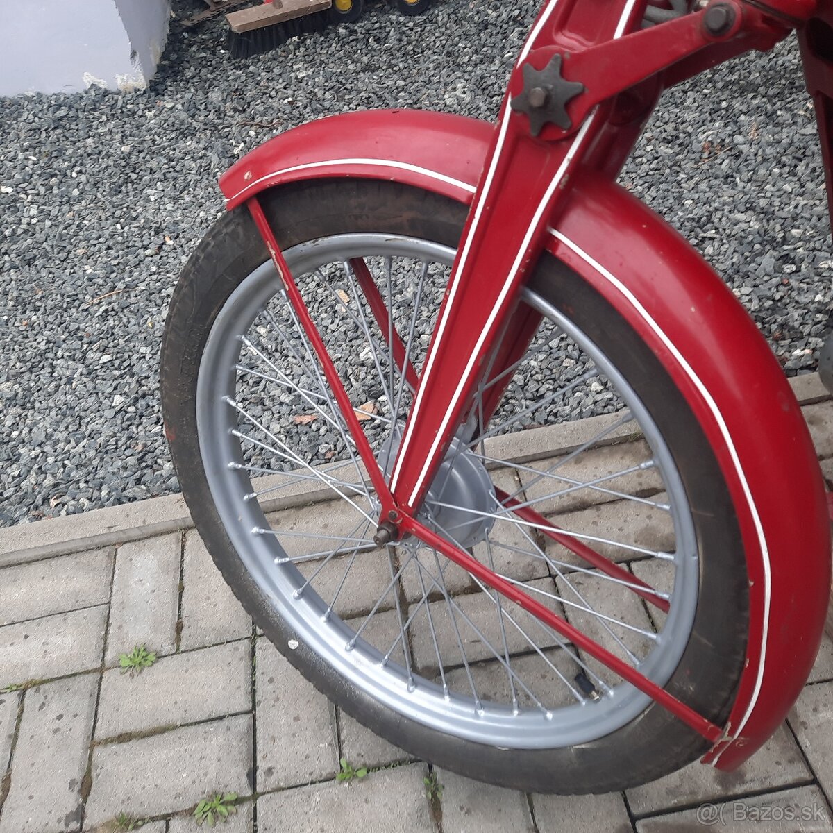 Prodám jawa robot na dokončení renovace