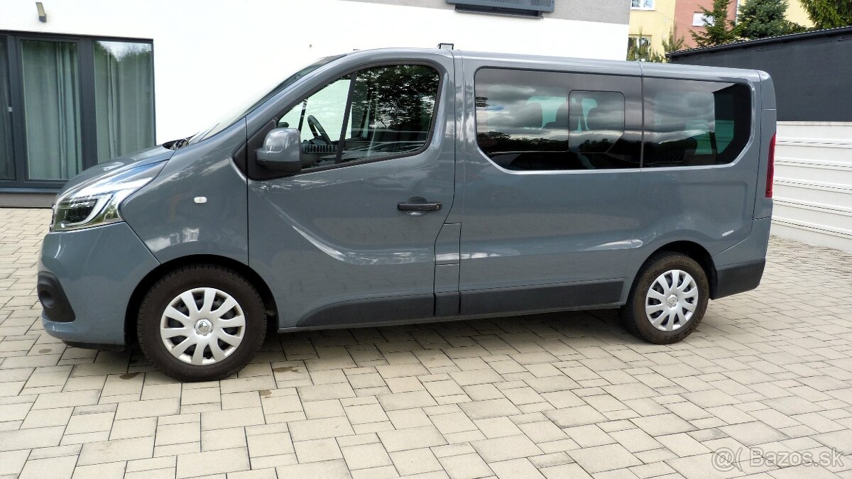 Renault Trafic Minibus 2,0TDCI 107KW A6 COMFORT 9 Miest