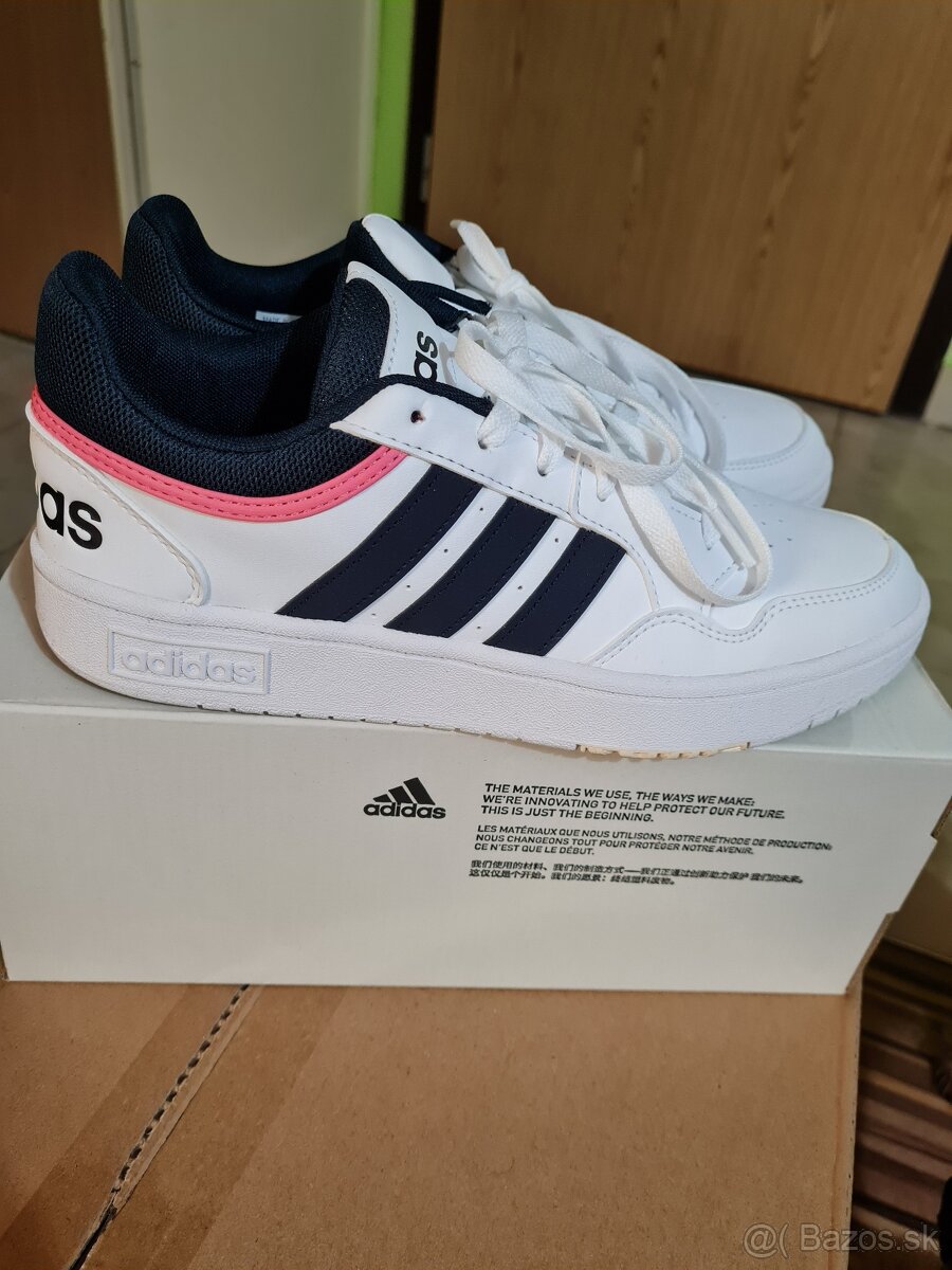 Adidas UK7
