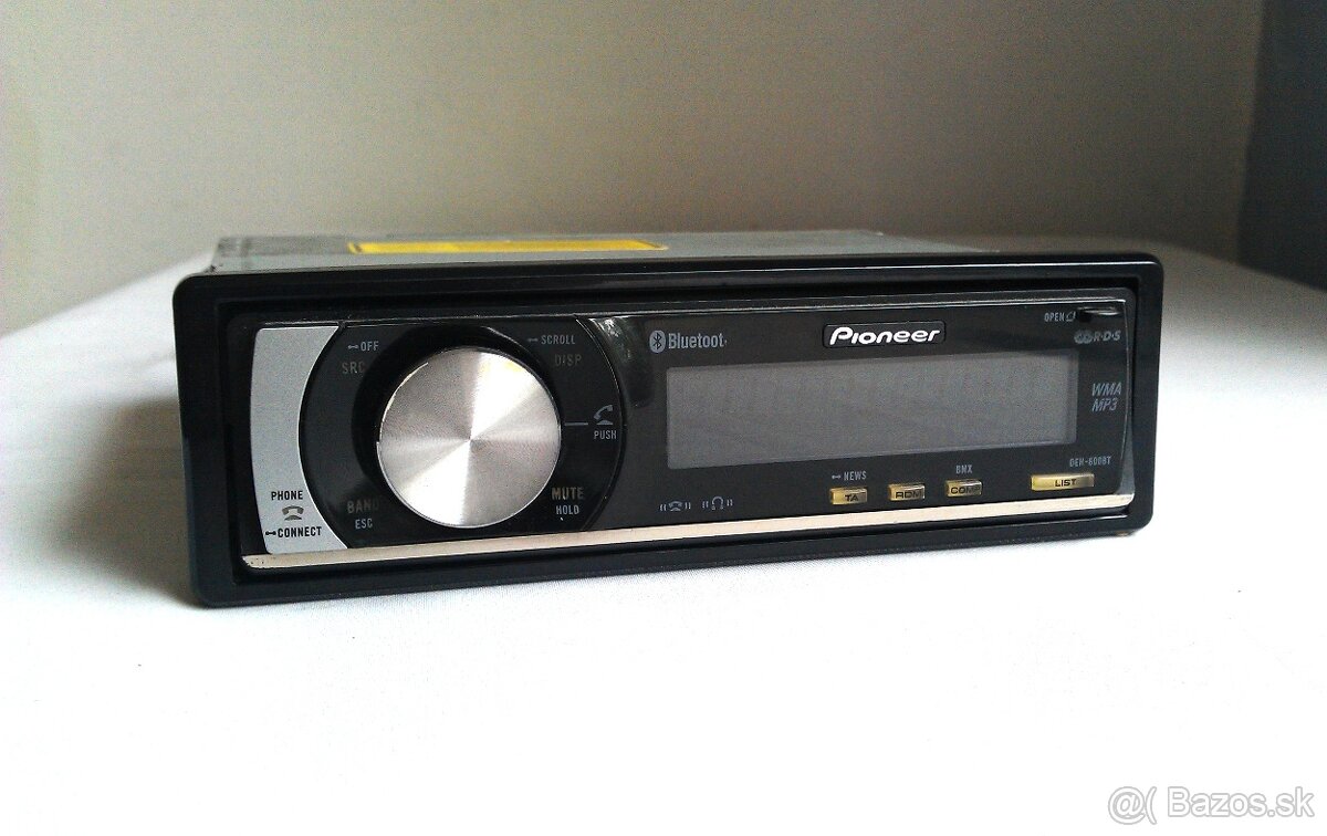 AUTORADIO PIONEER DEH-600BT.