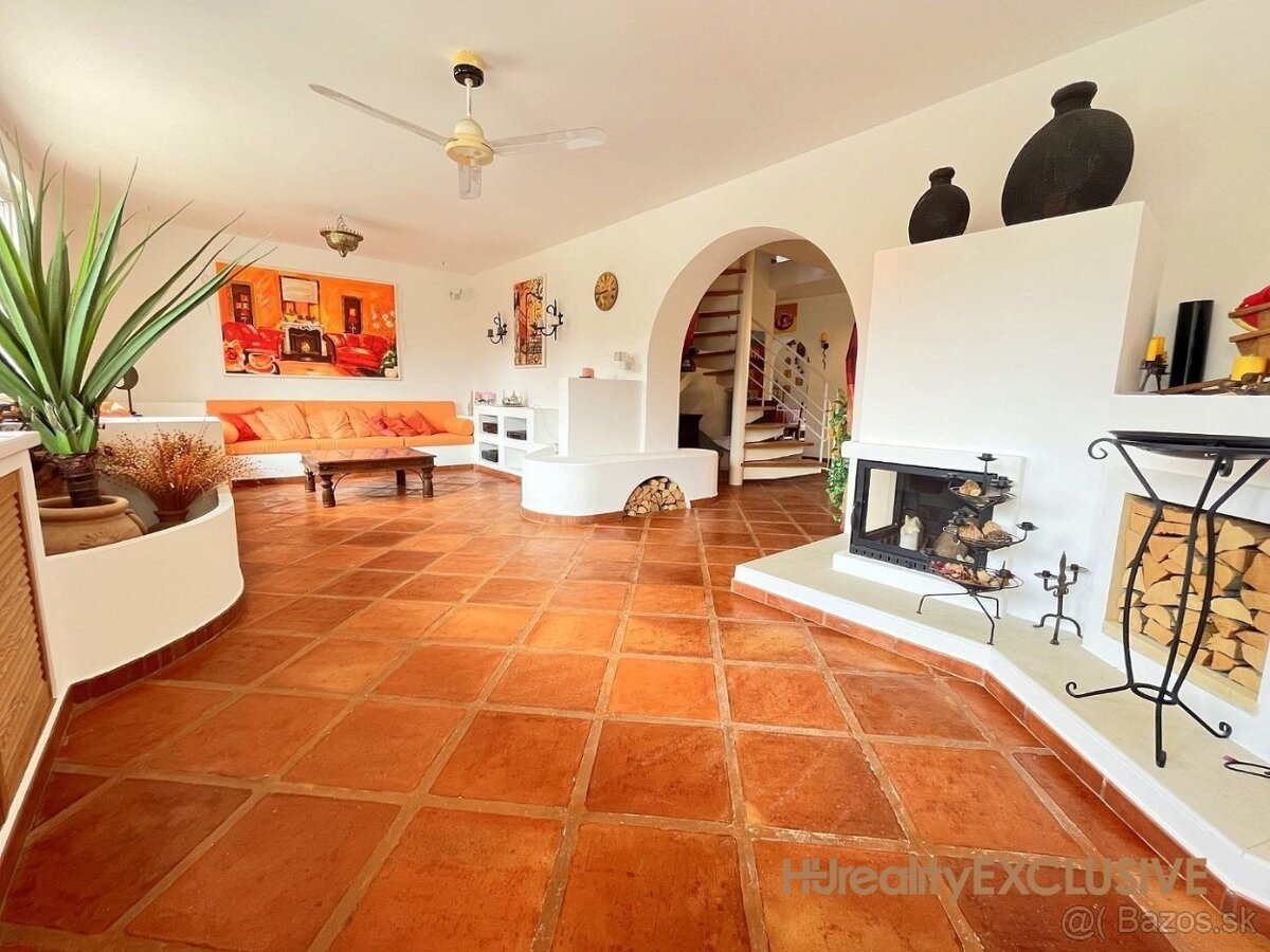 Predaj 3i RD v mediteránskom štýle na 902 m2 pozemku